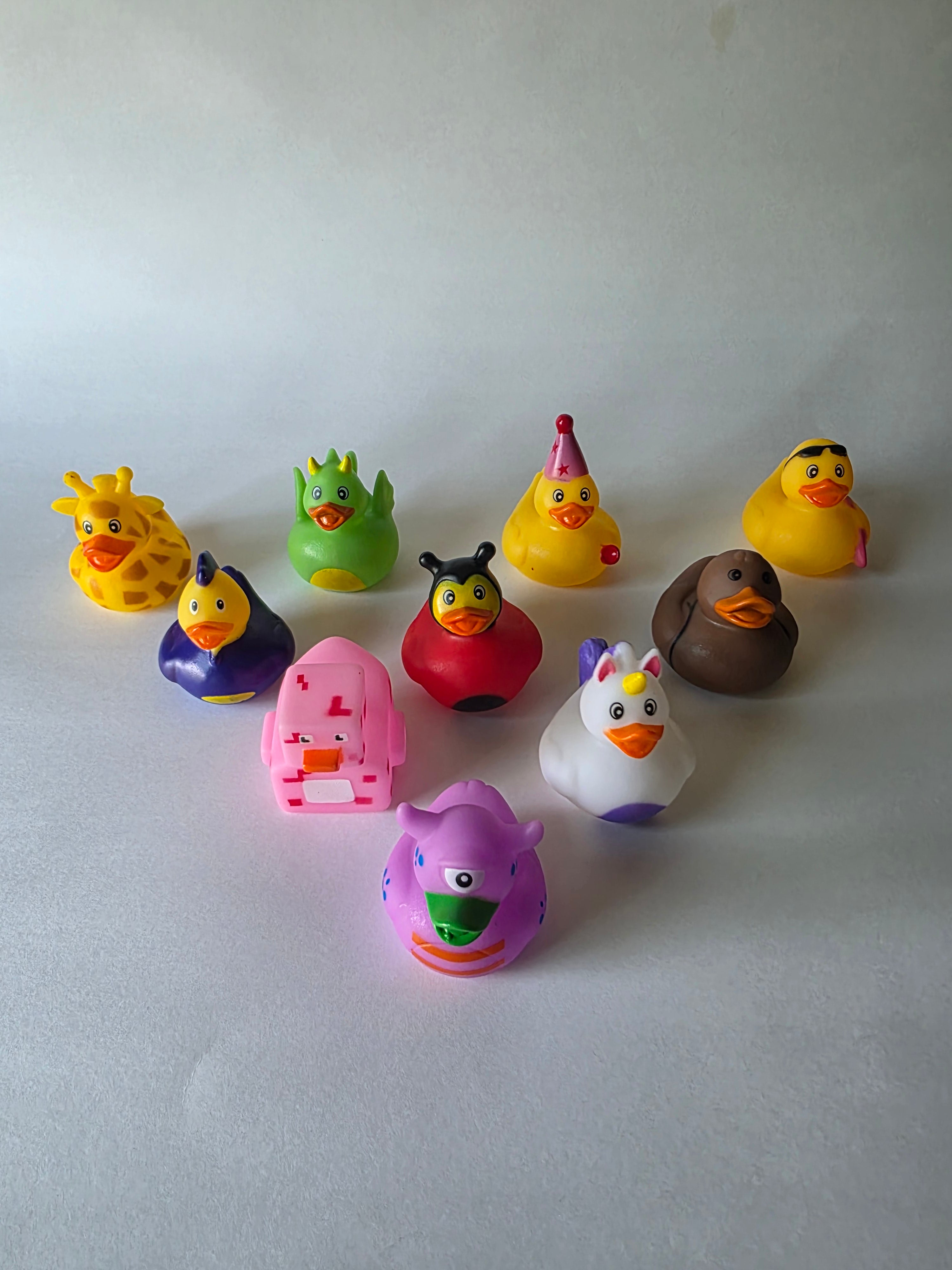 Novelty Character Rubber Ducks – 10-Pack Claw Machine Prize